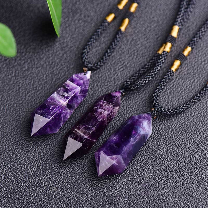 Unikt ädelstenhalsband, hexagonform. Energismycke för healing & inre balans.