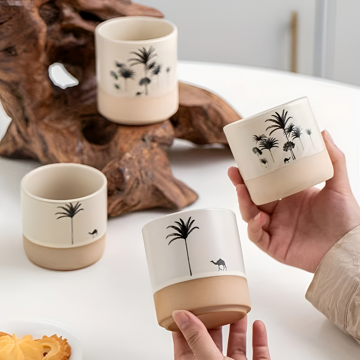 Handgjort keramikset med unikt tropiskt palmönster för kaffe, espresso och te.