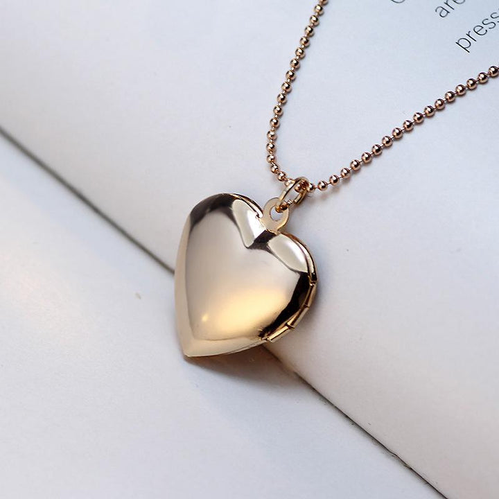 Elegant kvinnors katt tass halsband i silverpläterad alloy med öppningsbart hänge för bild, för stil och djurkärlek.