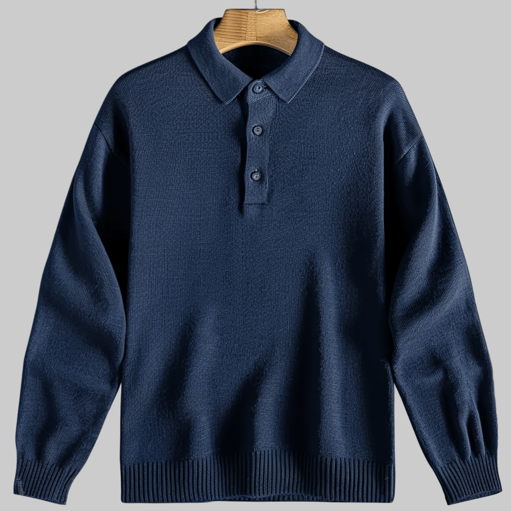 Elegant långärmad herr polotröja i stickad design, perfekt för smart casual vardagsstil och höstmode.