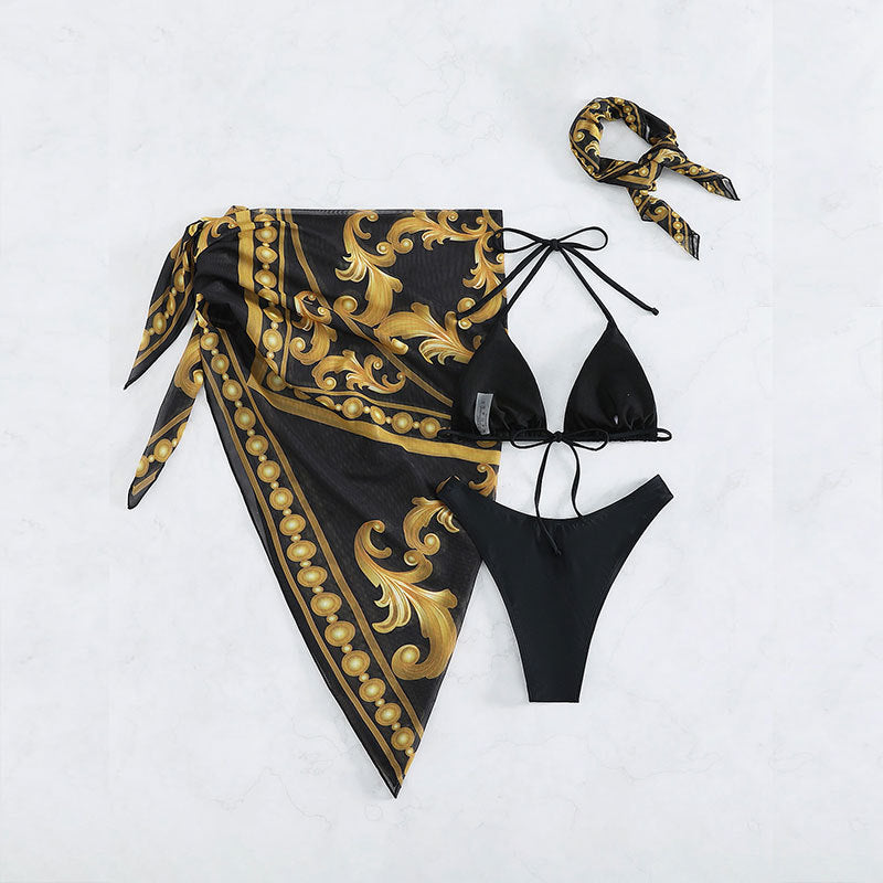 Mönstrad damkjol, omlottmodell med elegant design. Idealisk för fest och strand.