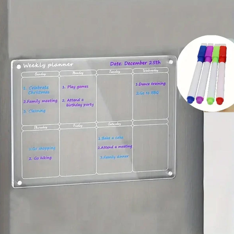 Elegant magnetisk akrylplanerare, genomskinlig, fästes på kylskåp för effektiv, stilren daglig organisering.