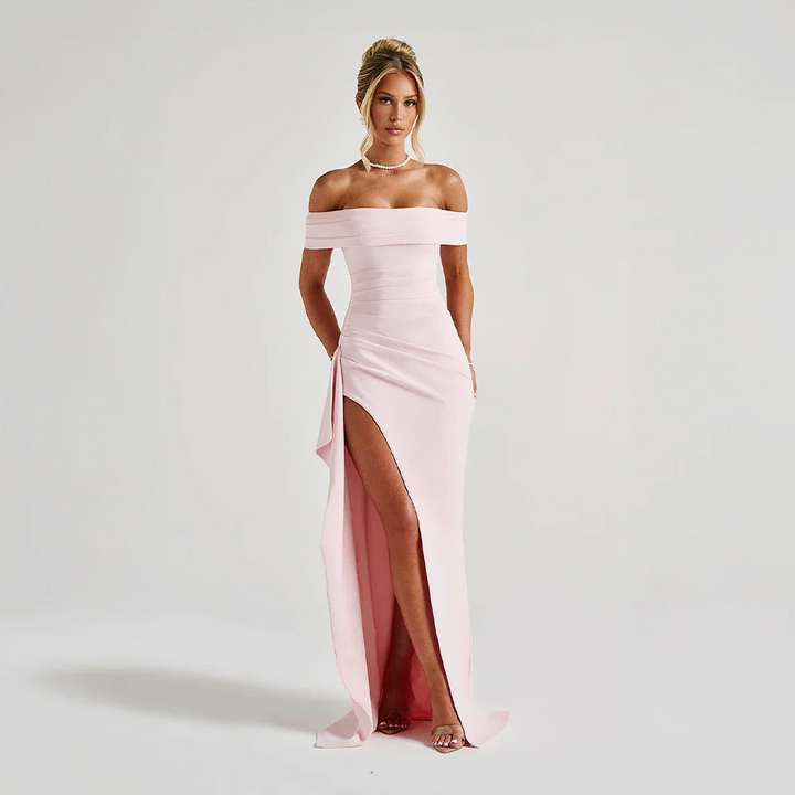 Snygg figurnära damklänning, off shoulder maxiklänning med elegant slits för kvällsfester.