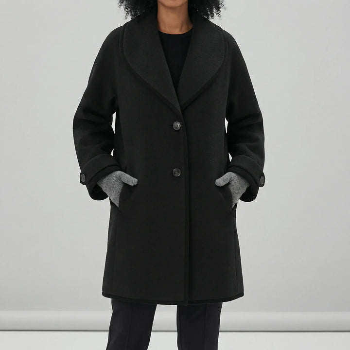 Elegant huvkappa "Stephanie" för kvinnor. Oversized passform och vida slag ger modern stil.