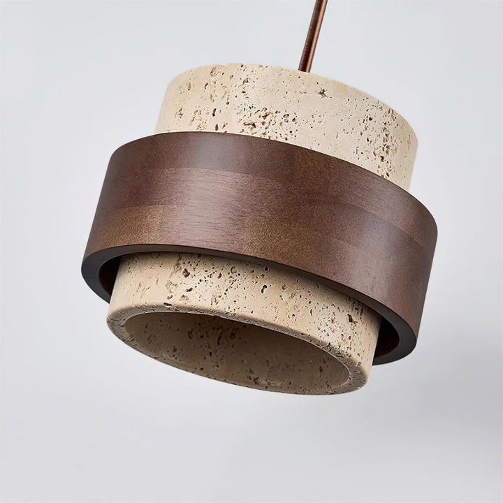 Travertin pendellampa med unik yta & valnötsträ. Modern cylinderdesign för hemmet.