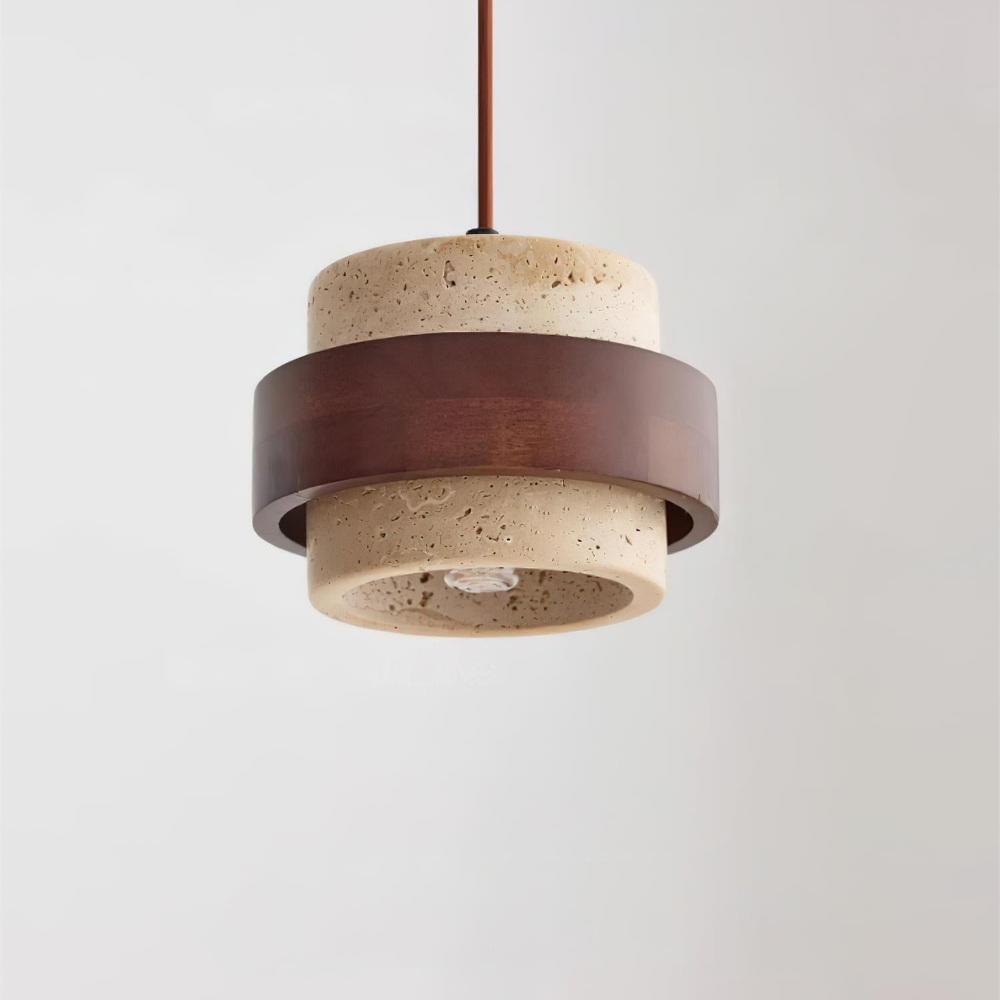 Minimalistisk travertin taklampa. Cylinderformad med valnötsträ accent för modern inredning.