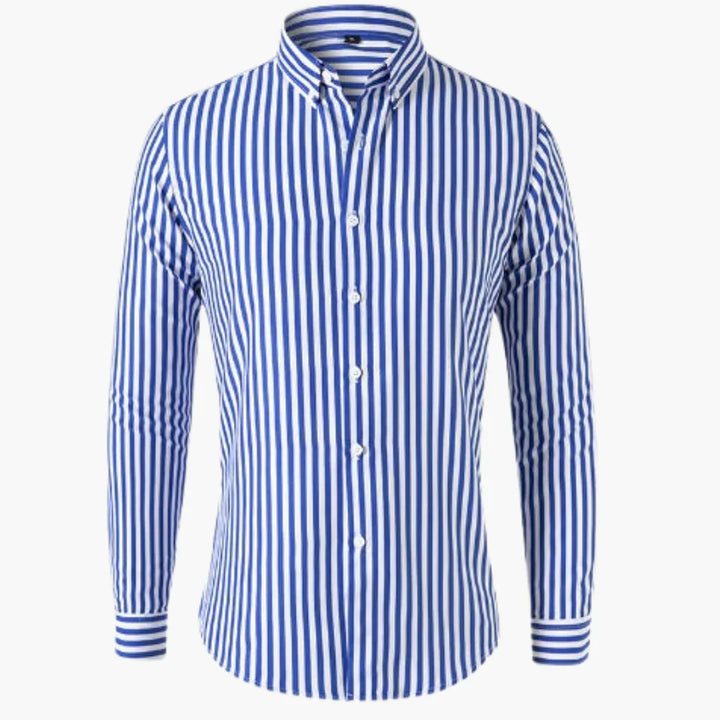 Elegant randig herrskjorta med långa ärmar, perfekt för business eller stilren casual look. Button-down design.