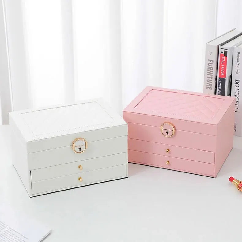 Smyckeskrin för kvinnors accessoarer, elegant design för hemmet och perfekt förvaring.
