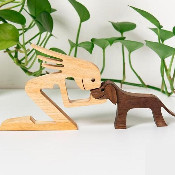 "Elegant träskulptur av djur och människor, hemmainredning i harmonisk stil, perfekt för hylla eller bord, ca 11x20 cm."