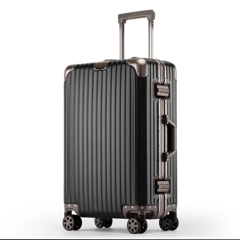 Unisex bagage i aluminium/magnesium hårdskal. Lättmanövrerad med spinnerhjul och säkert TSA-lås.