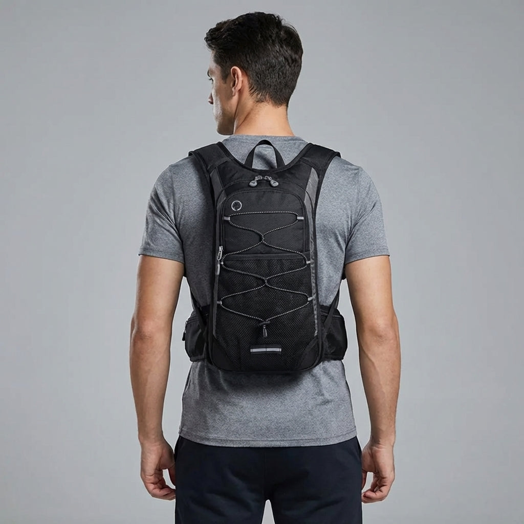 Funktionell dagryggsäck för friluftsliv, ergonomisk & unisex, med smarta fack för organiserad förvaring.