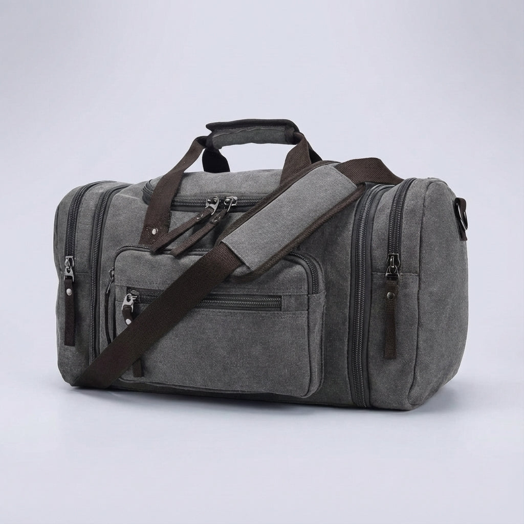 Snygg och funktionell WeekenderPro expanderbar weekendväska i canvas, perfekt som unisex resväska.