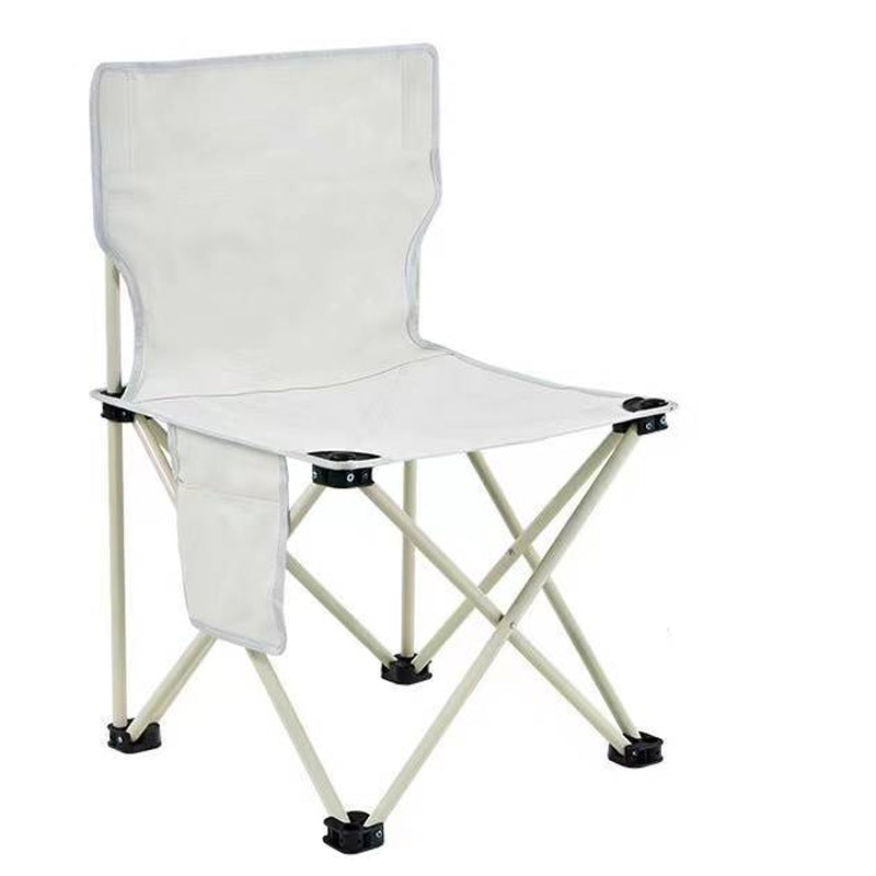 Fällbar campingstol i flera färger, robust design med sidofickor, tillverkad i oxfordväv och stålram för utomhusbruk.