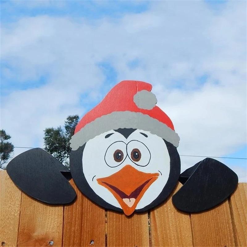 Färgglad julstaketdekoration med älgar och snögubbar för utomhusbruk, ger trädgården festlig julstämning.