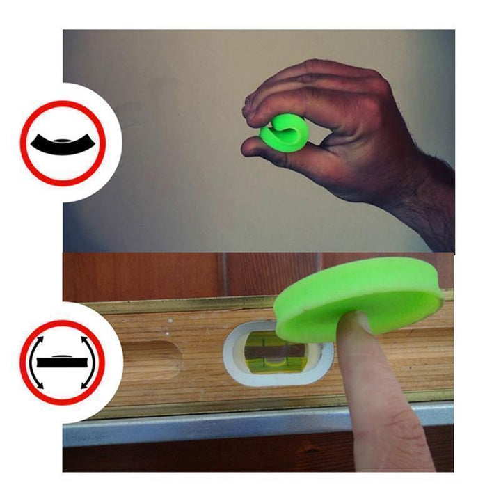 "Färgglad Mini Pocket Frisbee för utomhuslek, liten nog för fickan, perfekt för stranden och trädgårdsspel."