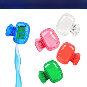 Färgglatt plastfodral för tandborste, set med fem olika färger: genomskinlig, blå, röd, grön, rosa. Perfekt för resor.