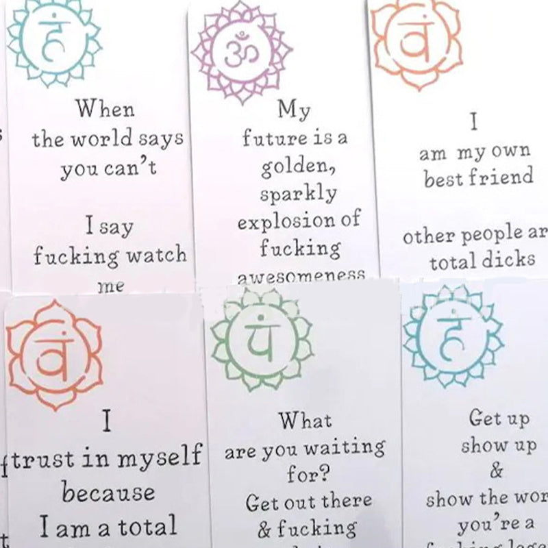 "Färgglada bekräftelsekort med positiva meddelanden och vackra illustrationer för personlig utveckling och inspiration."