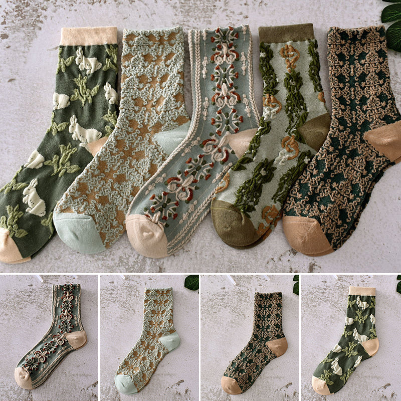 "Färgglada blommiga bomullsstrumpor 5-pack; accessoar med komfort och stil, perfekt för daglig användning."