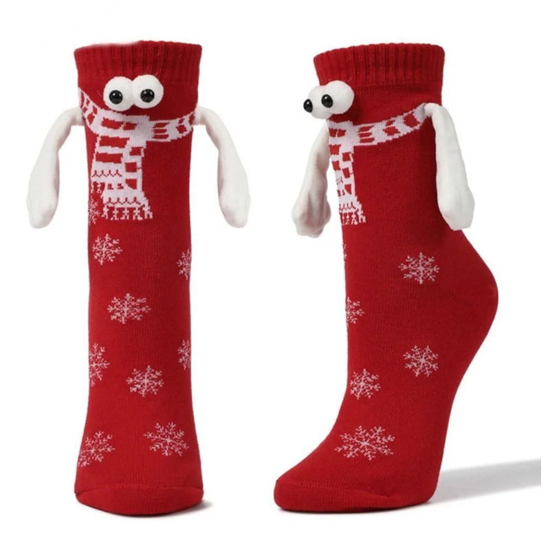 "Färgglada julstrumpor med magneter, unisex, i bomullsblandning med mönster och filtögon, perfekt julaccessoar."