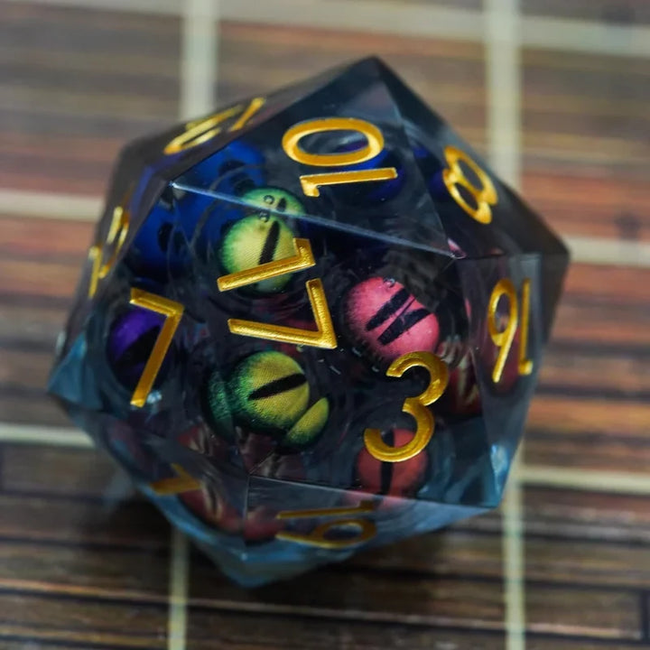Unikt tärningsset med d20 för brädspel och fantasyrollspel