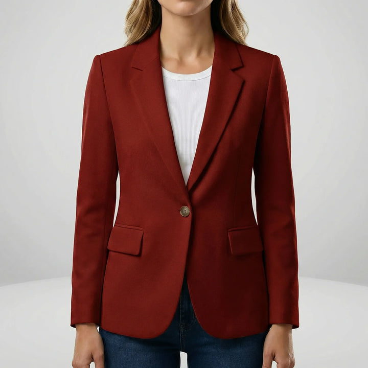 Kvinnlig blazer Isla. Figursydd damkavaj med stretch för en elegant och bekväm stil i alla situationer.