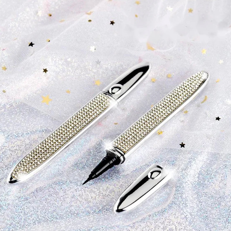 Multifärgad självhäftande eyeliner för kvinnor, enkel applicering, vattentät och kladdfri.