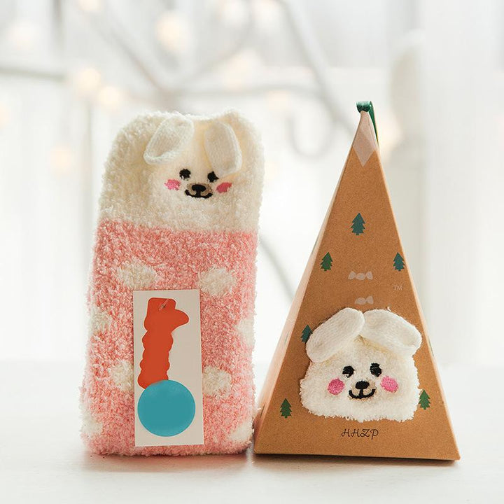 "Fluffiga julstrumpor i korallfleece, 4-pack, varma och mysiga, idealiska för vintern. Accessoar för tjejer och damer."