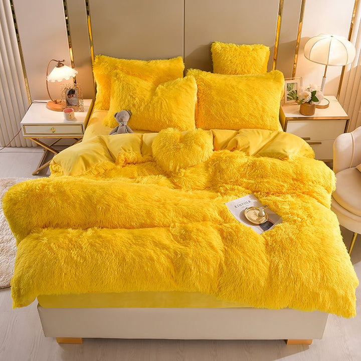 FlufFur sängkläder, hemtextilier som kombinerar funktion med elegant design.