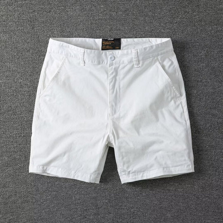 Klassiska vita herrshorts för sommaren