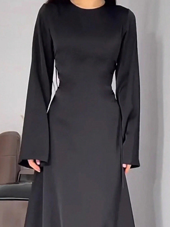 Vacker festklänning för dam i elegant lång stil