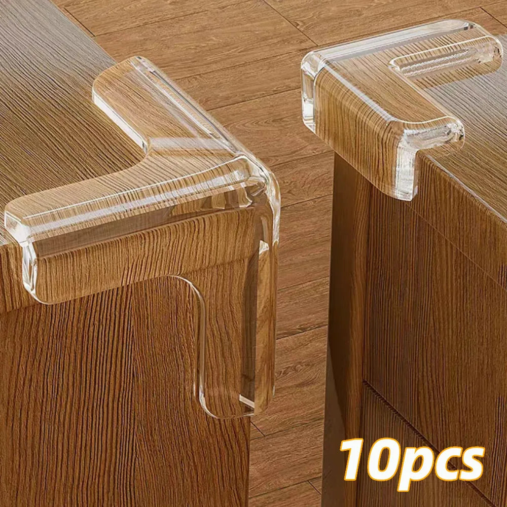 Närbild på stötskydd för vassa kanter och hörn i 10-pack för hemmet