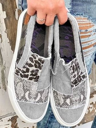 Lätta damespadriller i naturligt material och skön passform