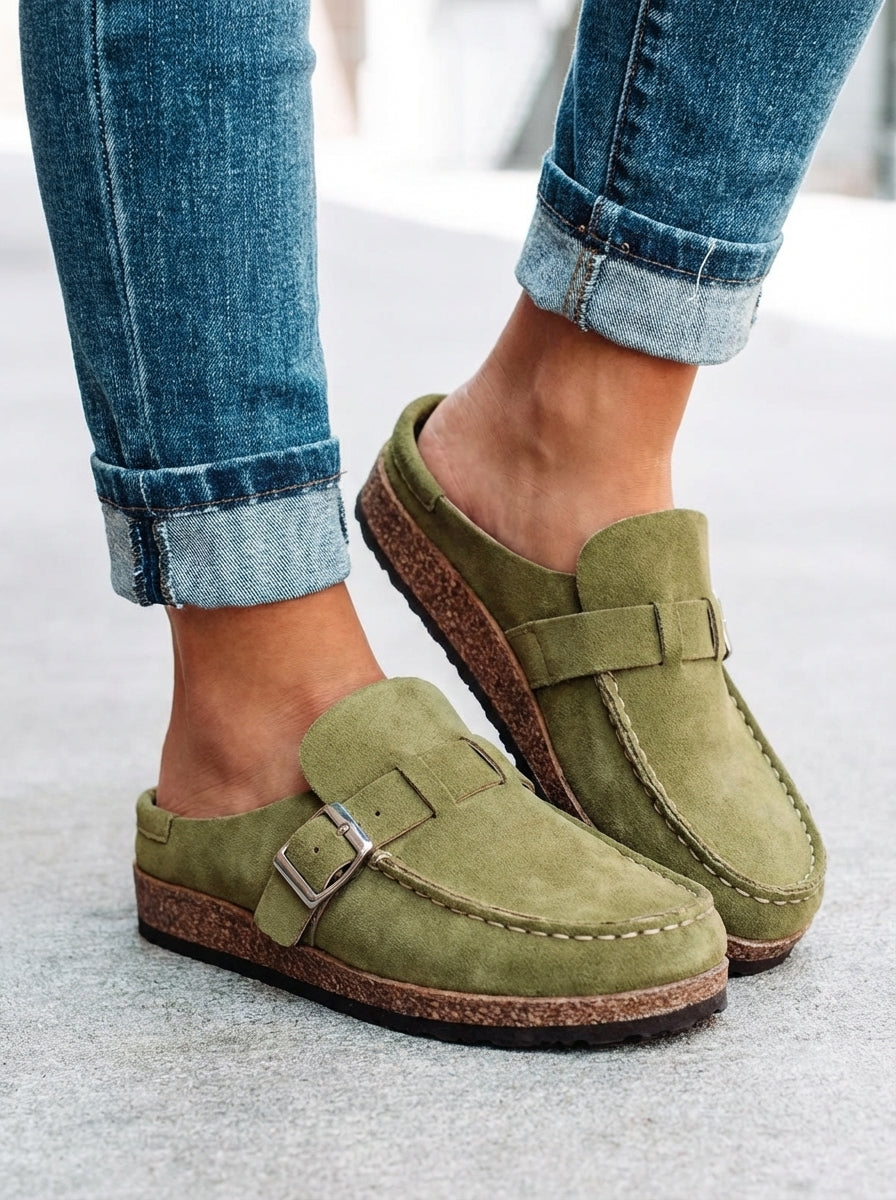 Moderna mules för dam med retrodesign och spännedetalj, mångsidiga skor
