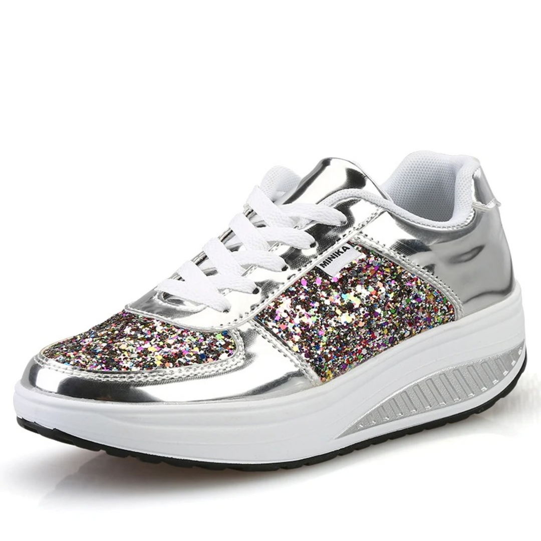 Trendiga ortopediska damsneakers, höga. Stilrena och bekväma skor för vardag och fritid.