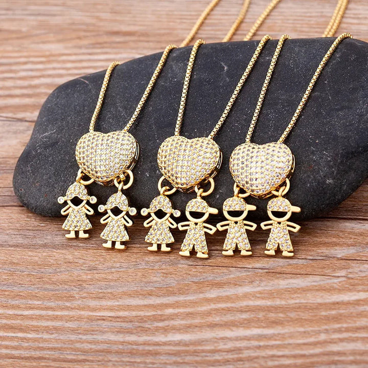 Halsband med mor och barn-motiv, utsökt hantverk, för mammor.