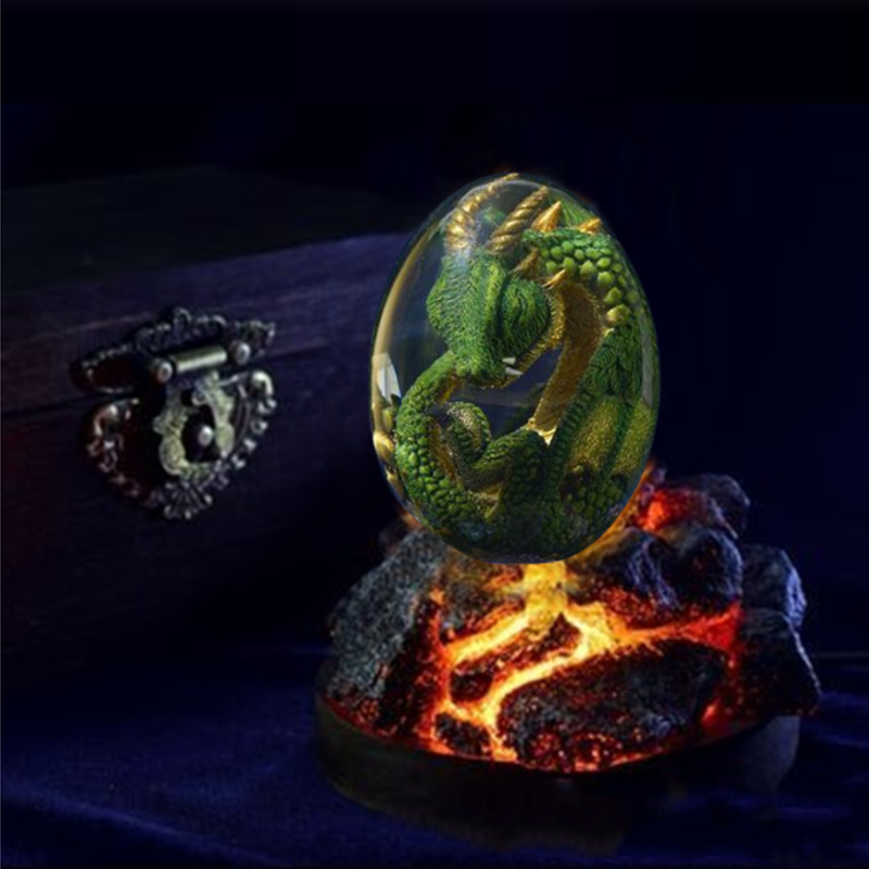 "Handgjord lavadrakäggsouvenir, unikt fantasy-design med små drakdetaljer, perfekt för skrivbordet, 8x5,5 cm."