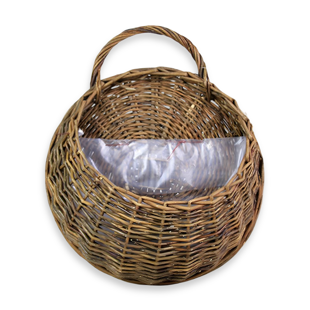 Hängande rotting väggkorg, en vacker och naturlig blomkorg som kompletterar din boho-inredning.