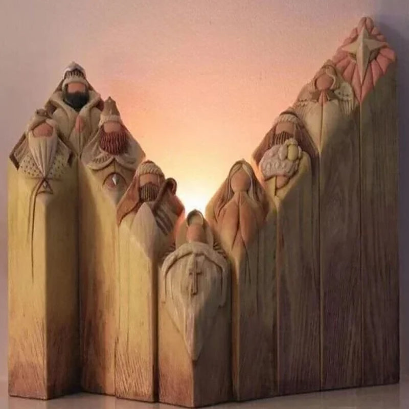 Handgjorda julkrubbestatyer i harts, traditionella figurer som Maria och Josef i detaljrik stil.