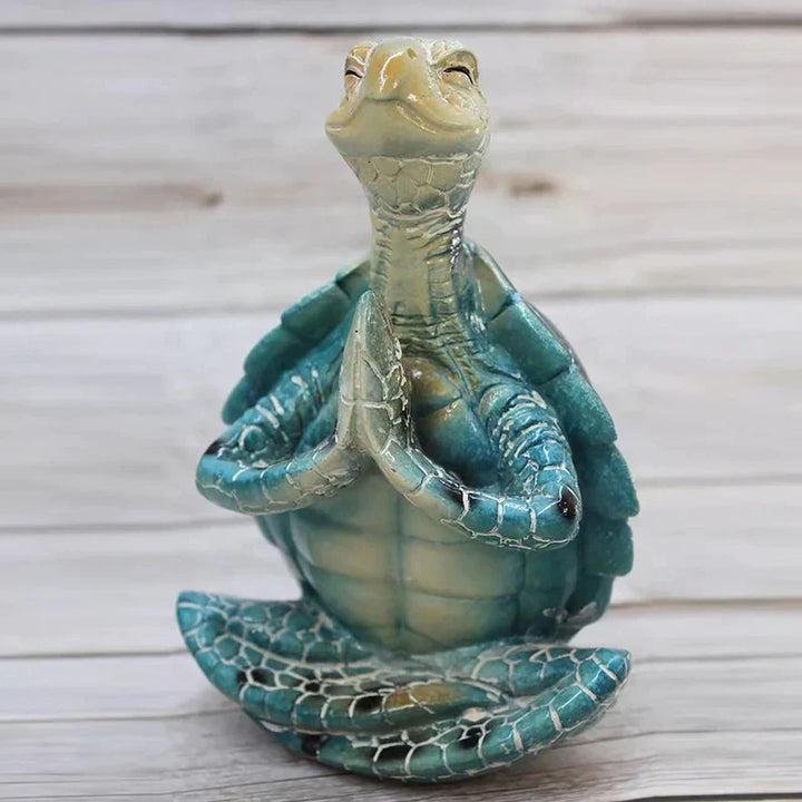 Harmonisk meditationsskulptur, havssköldpadda i resin, idealisk för inredning, symboliserar zen och tålamod.