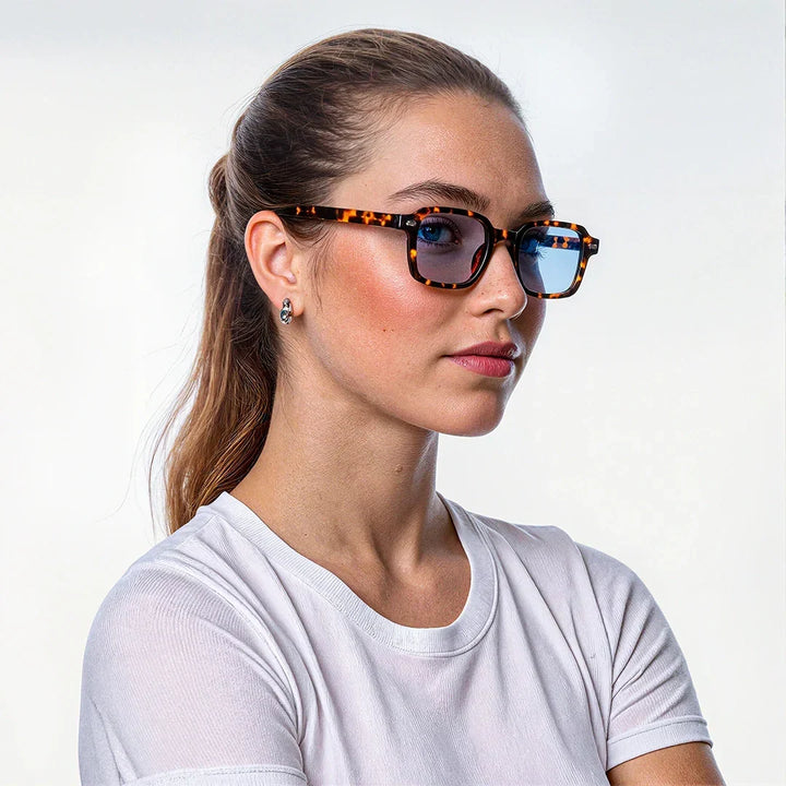 Unisex solglasögon Élise med sköldpaddsmönstrad båge och UV-skydd