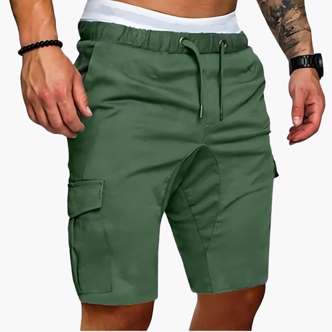 Herr cargoshorts med justerbar dragsko & strategiskt placerade fickor. Mångsidiga shorts för herr sommar.