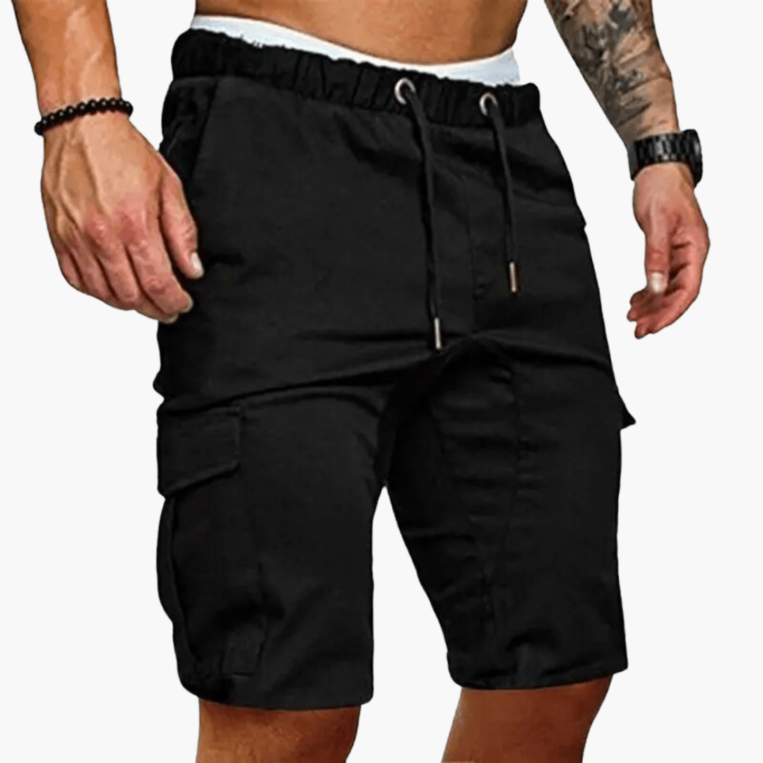 Mångsidiga fritidsshorts för herr med praktiska cargofickor, idealiska för utomhusbruk och sommaraktiviteter.