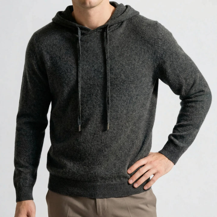 Elegant minimalistisk "Leo" herr hoodtröja, skapar en stilren och bekväm vardagslook.