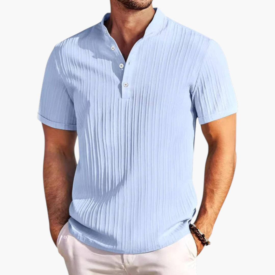 Bekväm kortärmad herr t-shirt med notch-ringning, idealisk sommar t-shirt för casual look.