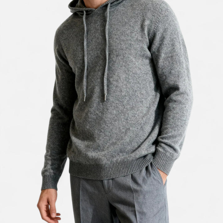 Herrars lyxiga hoodtröja för höstmode. Minimalistisk, bekväm och stilren för kalla dagar.