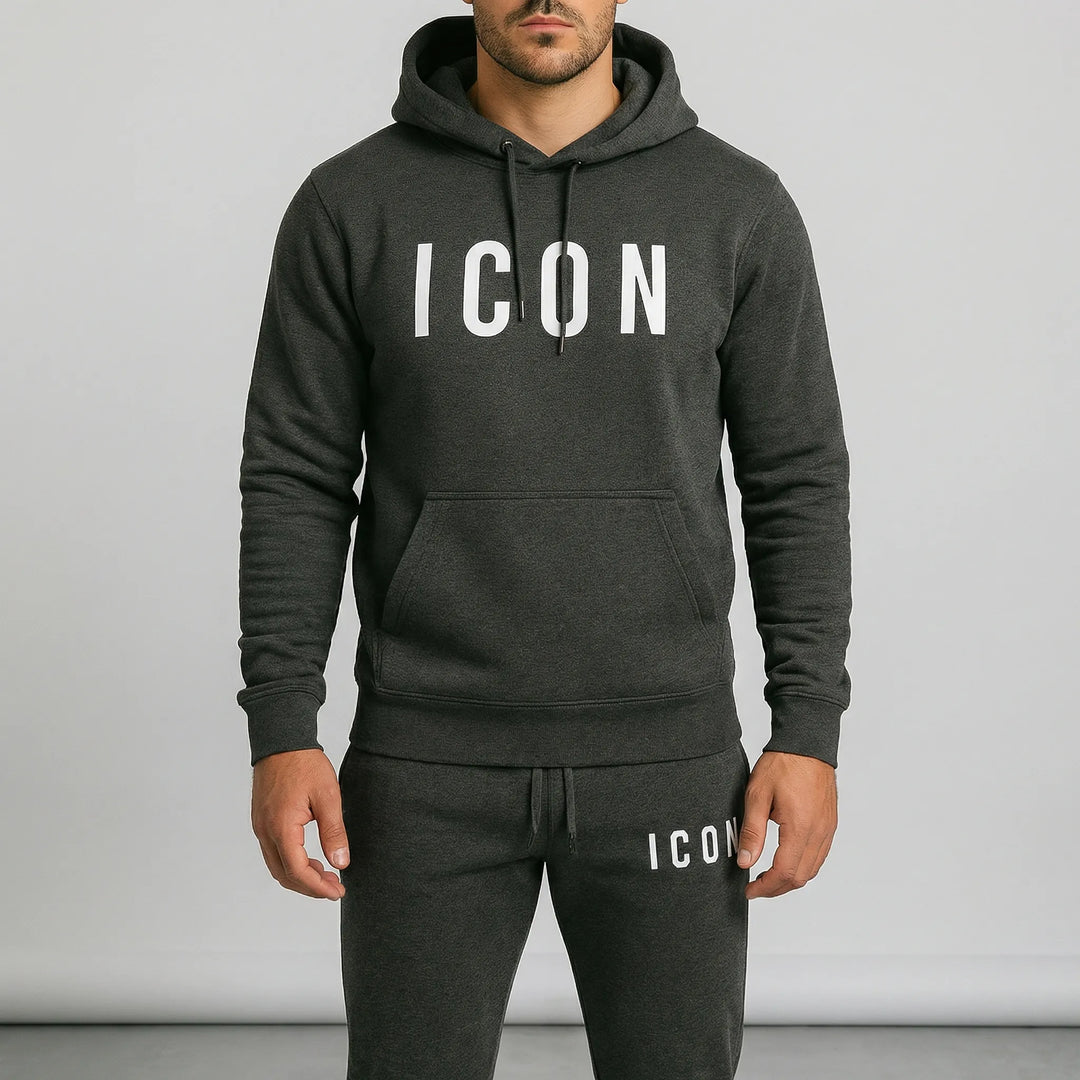 "Callum" mysset för herr. Varm hoodie & mjuka joggingbyxor. Bekväma herrkläder för avslappnad stil.