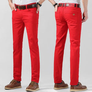Enfärgade herrchinos. Eleganta och bekväma byxor som passar alla tillfällen, helårsmode.