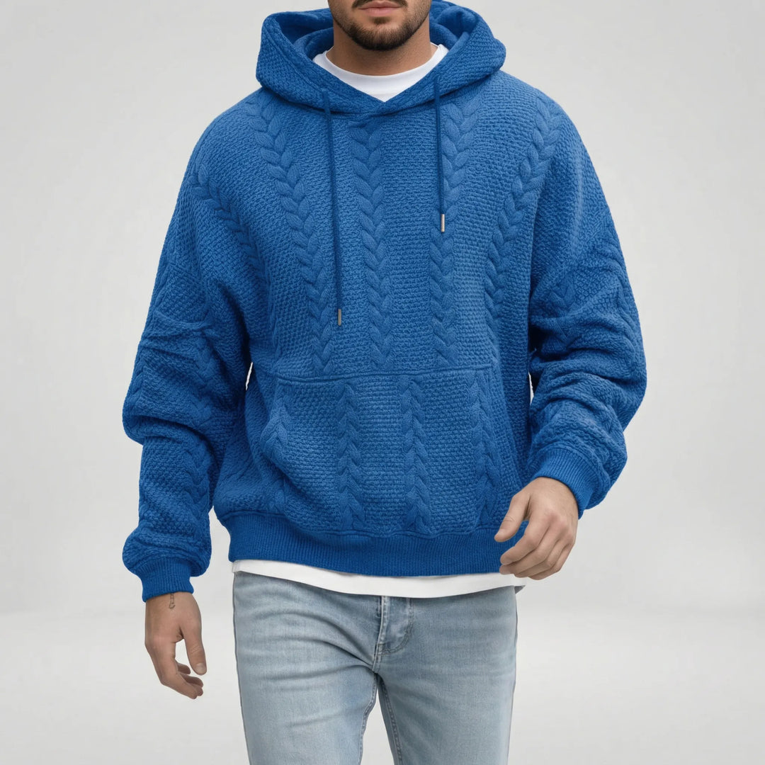 Stilren herr huvtröja Logan med klassiskt flätmönster. Mjuk pullover i avslappnad casual design.