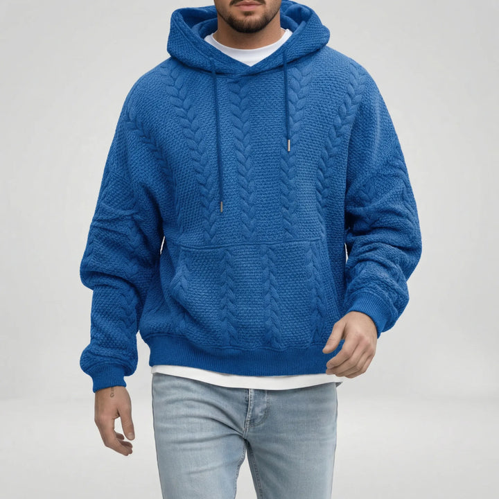 Stilren herr huvtröja Logan med klassiskt flätmönster. Mjuk pullover i avslappnad casual design.