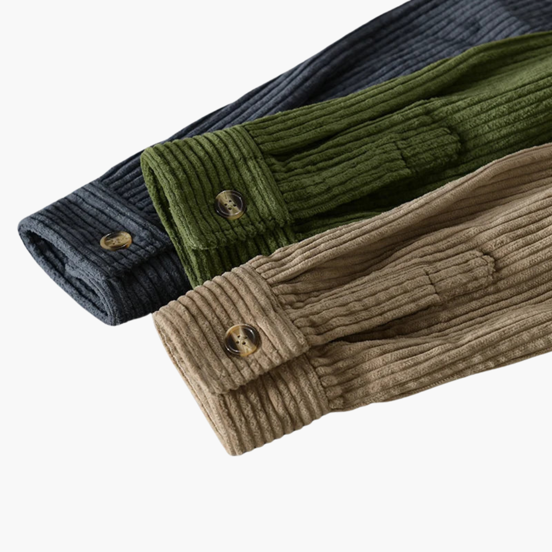 Robust herr overshirt, en modern skjortjacka med avslappnad passform. För en komplett casual look.